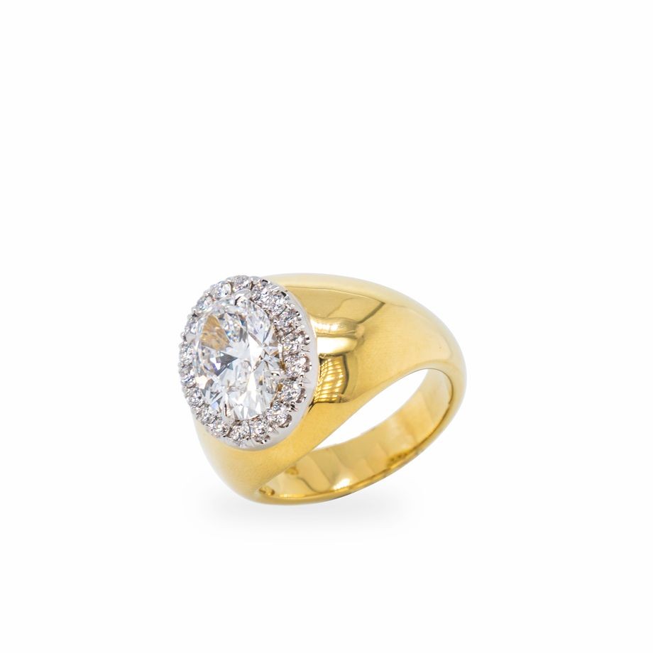 Lab Grown Oval Cut Engagement Ring - Simmons Fine Jewelry